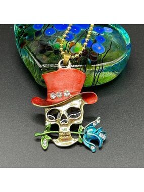 Grinning Skull with Rose and Top Hat Skeleton Necklace / Pendant #869 (red hat)